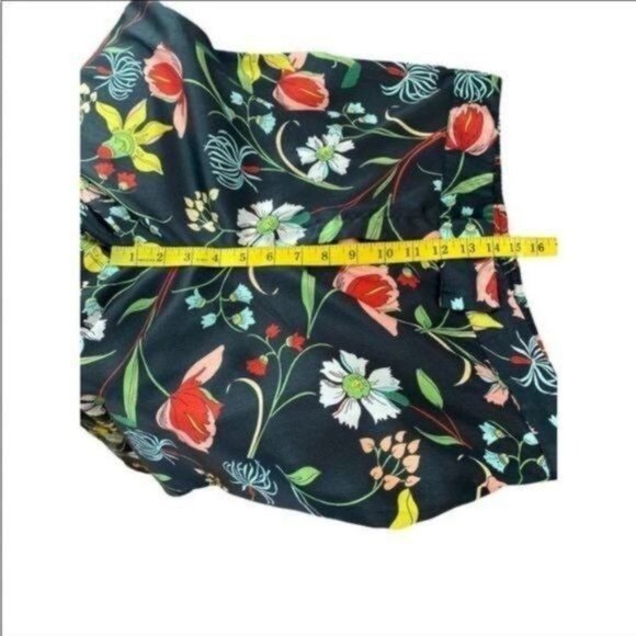 Castaluna Floral Silk Like Wide Leg Pants - Picture 9 of 10